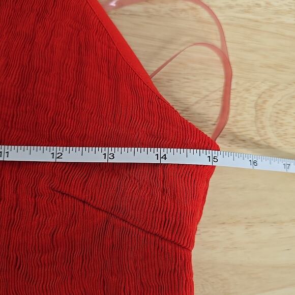 Elliatt Felice Asymmetric Halter Neck Sleeveless Dress Red Size Medium Ruffle - Picture 5 of 11
